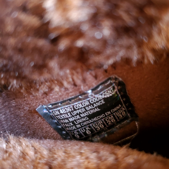 NWT Skechers Brown Boots with Fur Cuff Size 9 - Picture 9 of 10